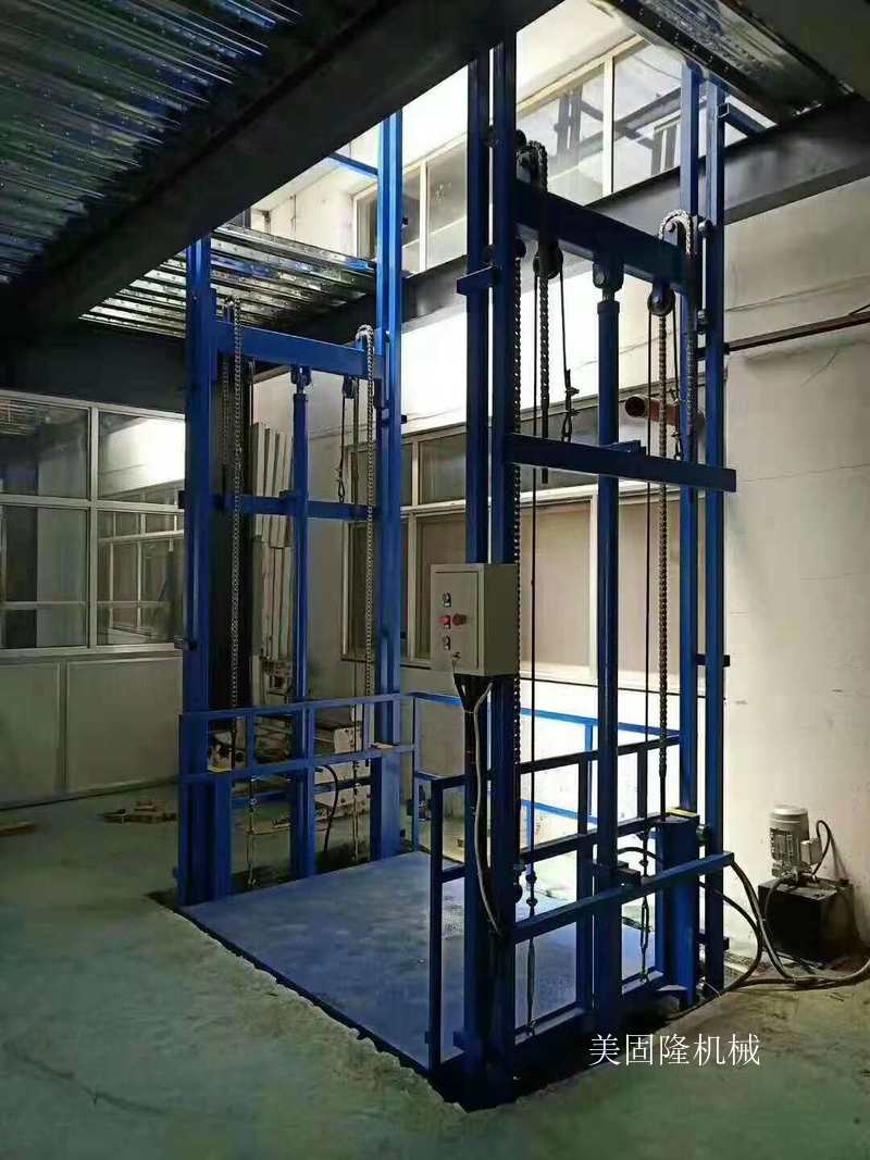 河北室内导轨式升降机厂家