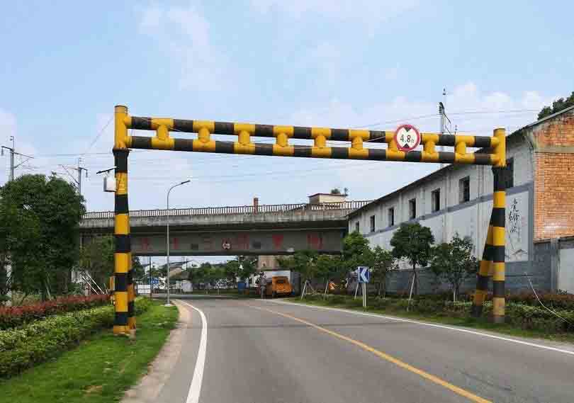 河北铁路限高架