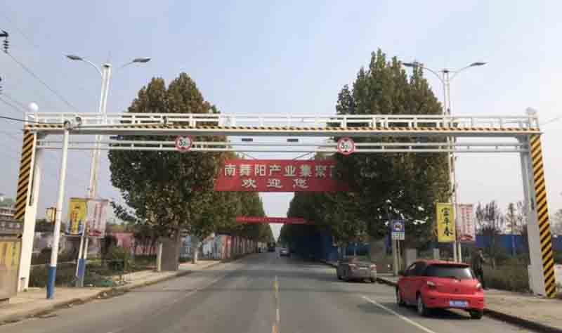 河北电动液压限高架
